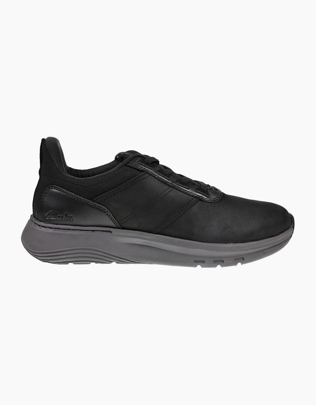 Clarks Motion Trek LX in Black leather