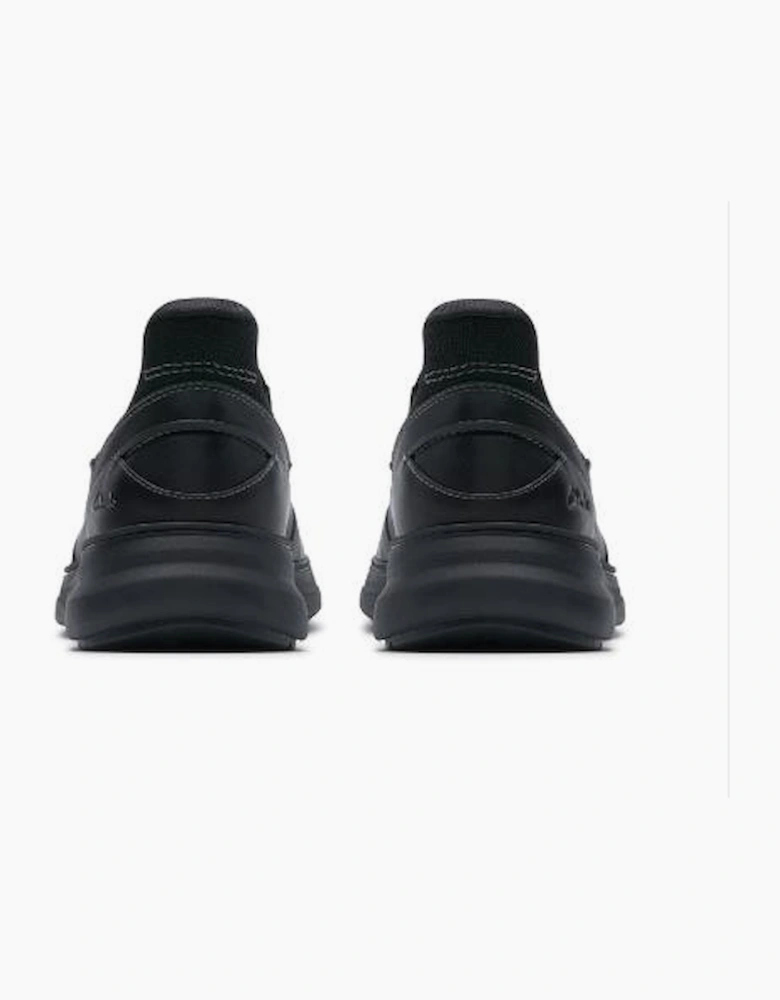 Clarks Mullan Step in Black leather