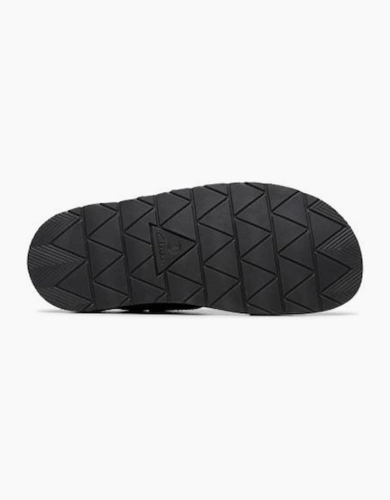 Clarks Solsbury Mule in Black suede