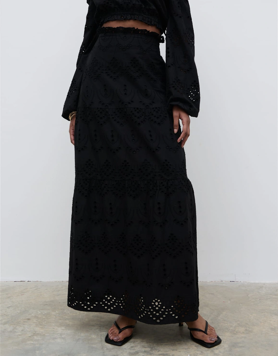 Lilla Broderie Maxi Skirt - Black