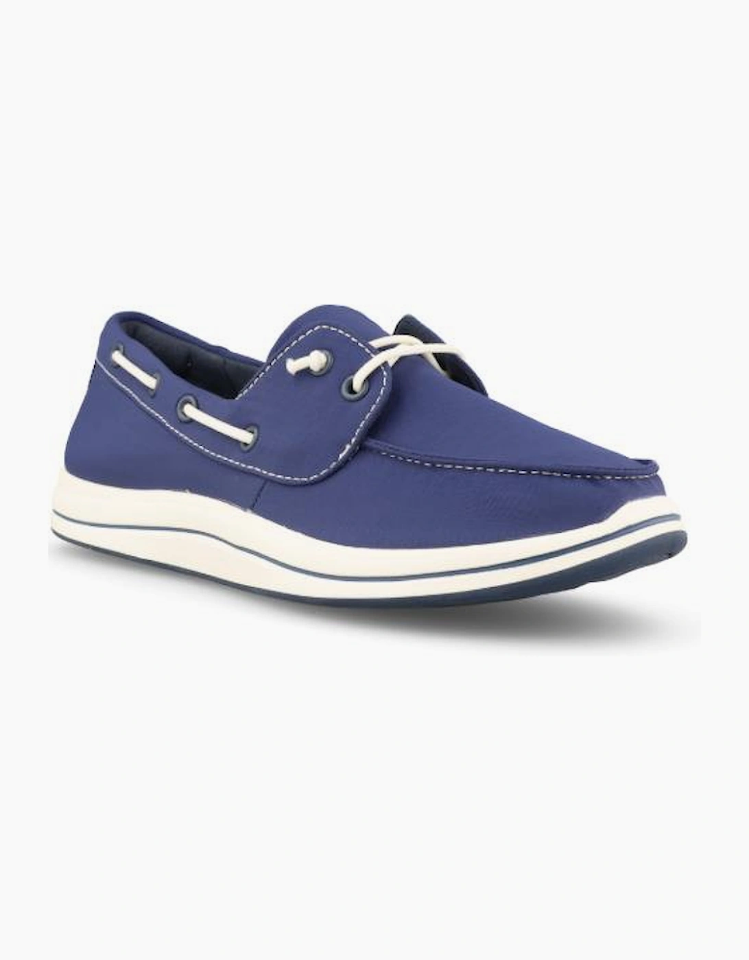Clarks Cloudsteppers Brinkley Edge in Navy canvas