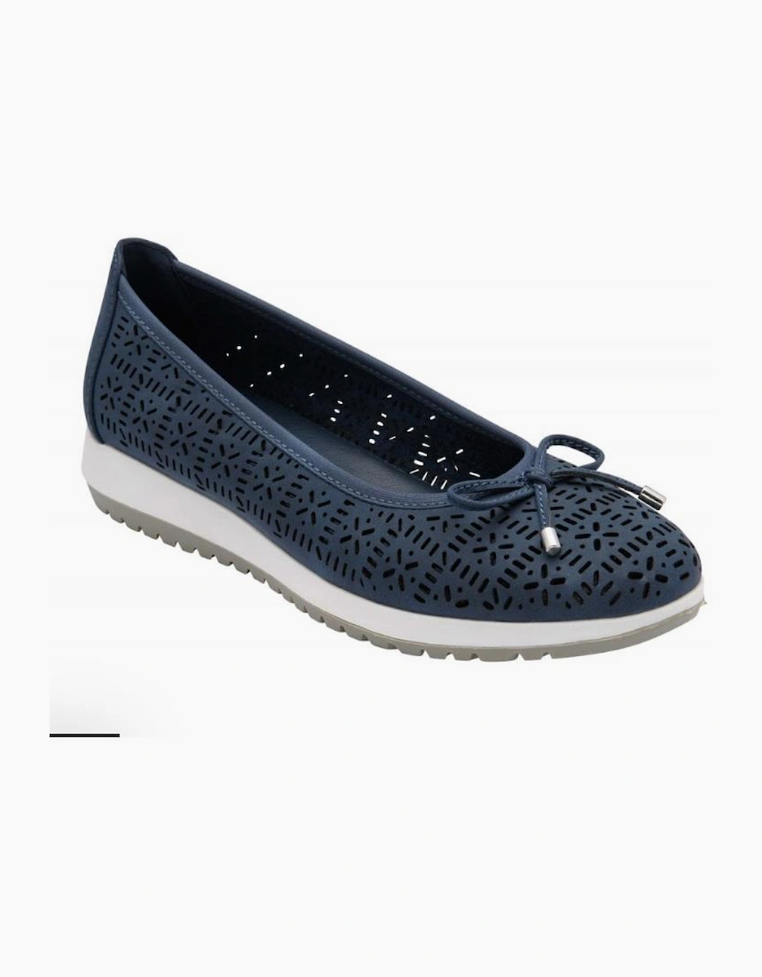 Lotus Women's Navy Helen  - Size 5