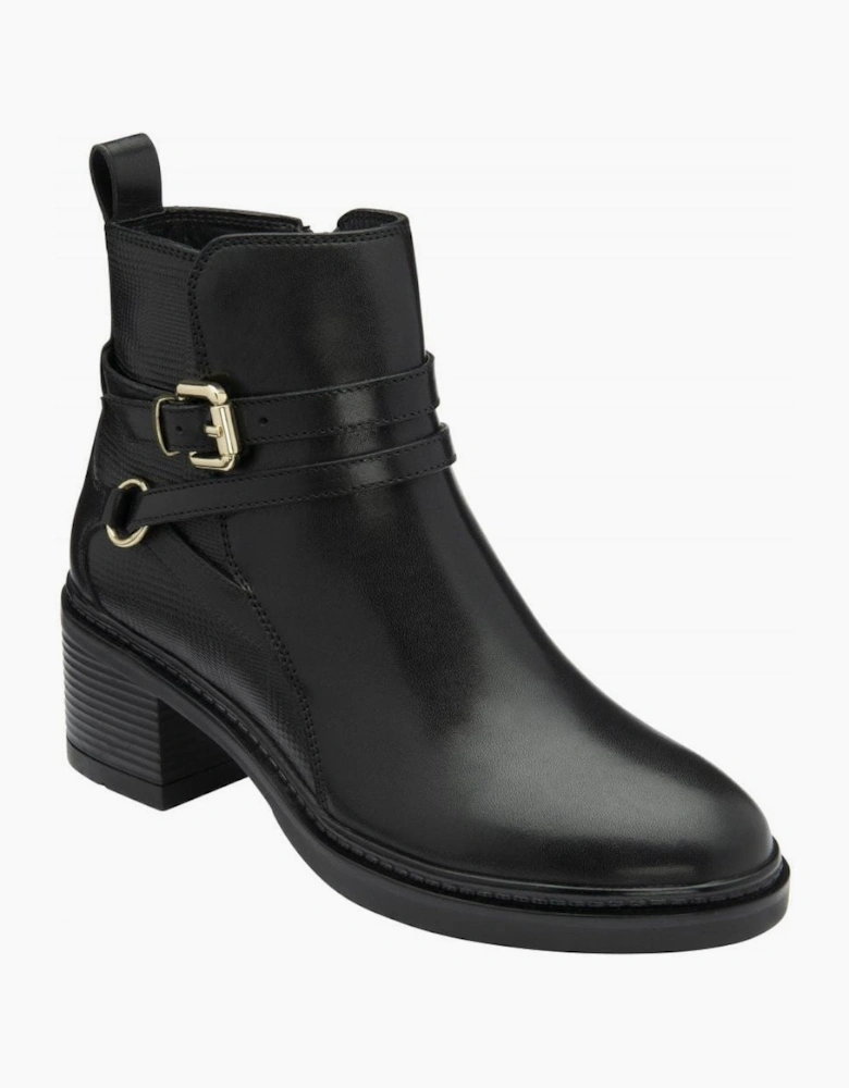 Lotus Women's Dominika Boot Ankle Black