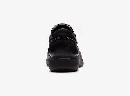 Clarks Certina Pure in Black leather