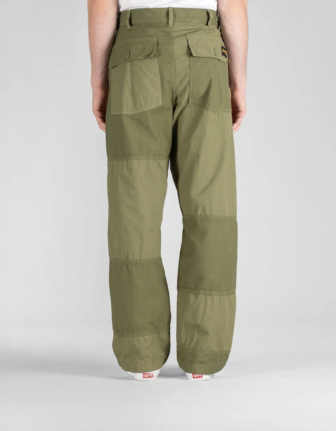 K Pant 