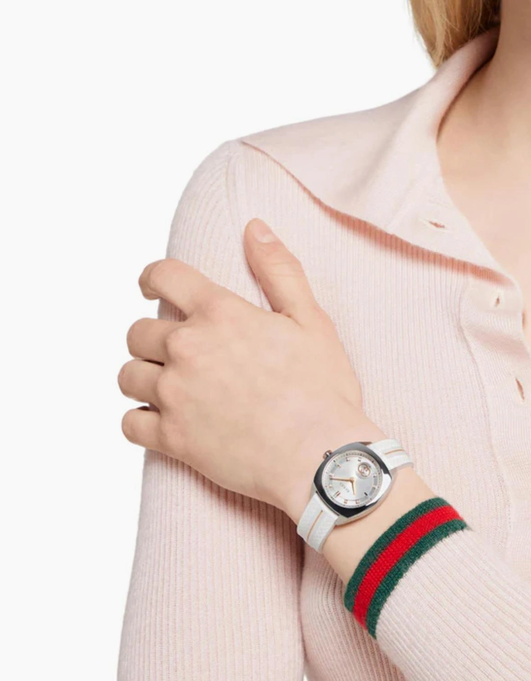 Gucci Interlocking YA142512 29mm Ladies Watch