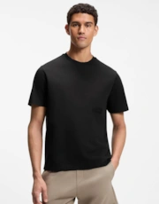 Black 001