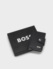 Black 001
