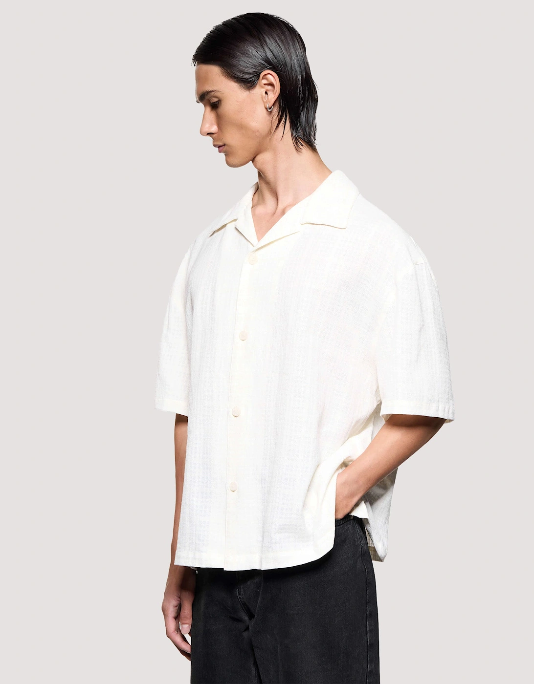 Box Fit Loose Weave Check Short Sleeve Vacation Shirt