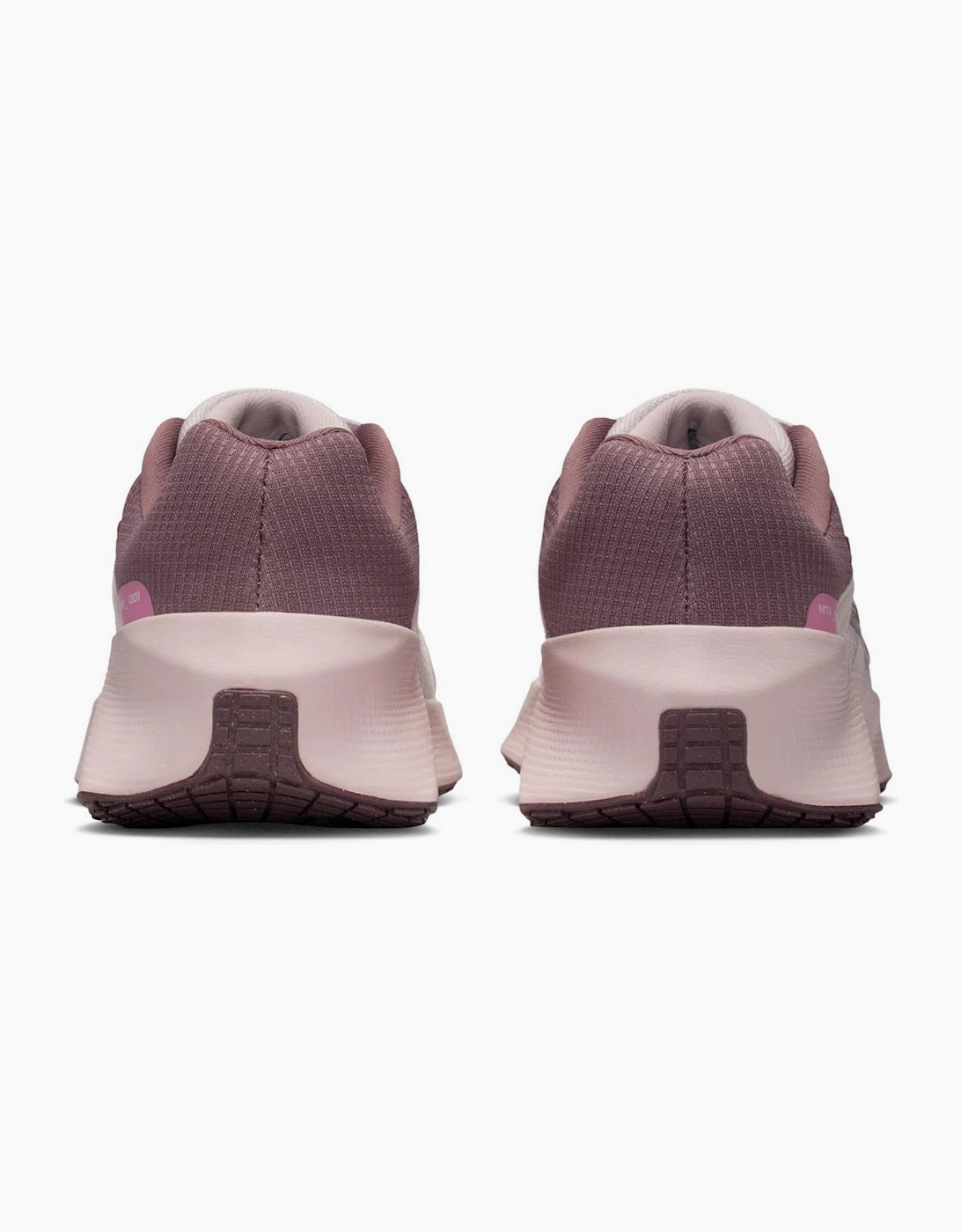 Metro Tek Low Top Sneakers
