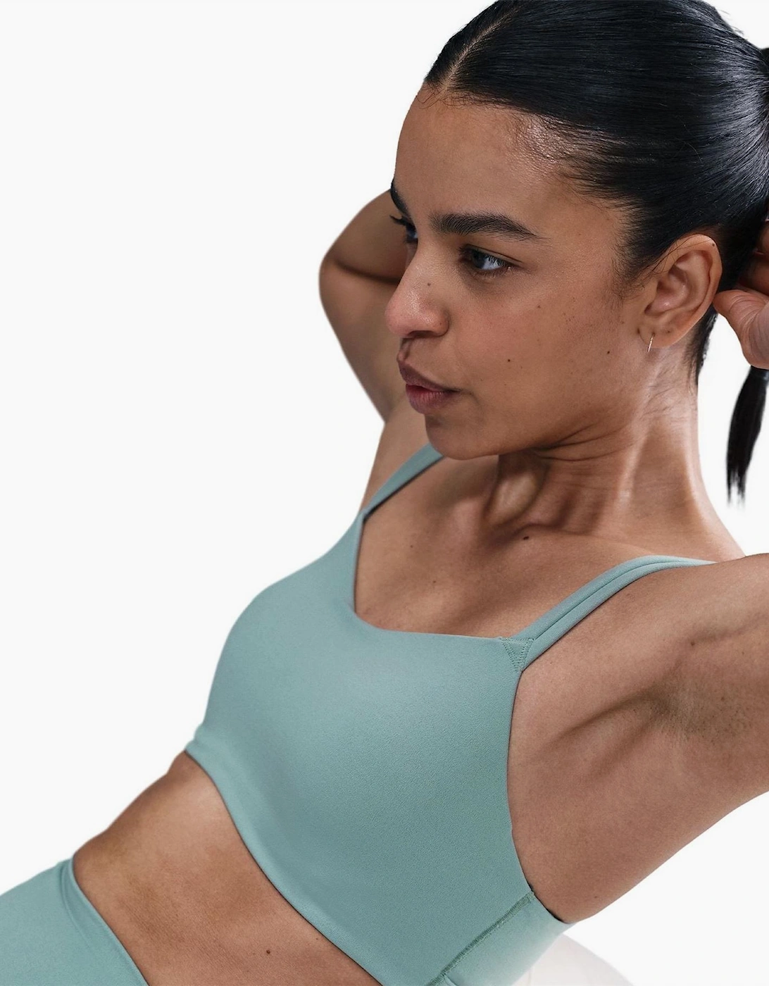 Alate Spaghetti Strap Cropped Bra