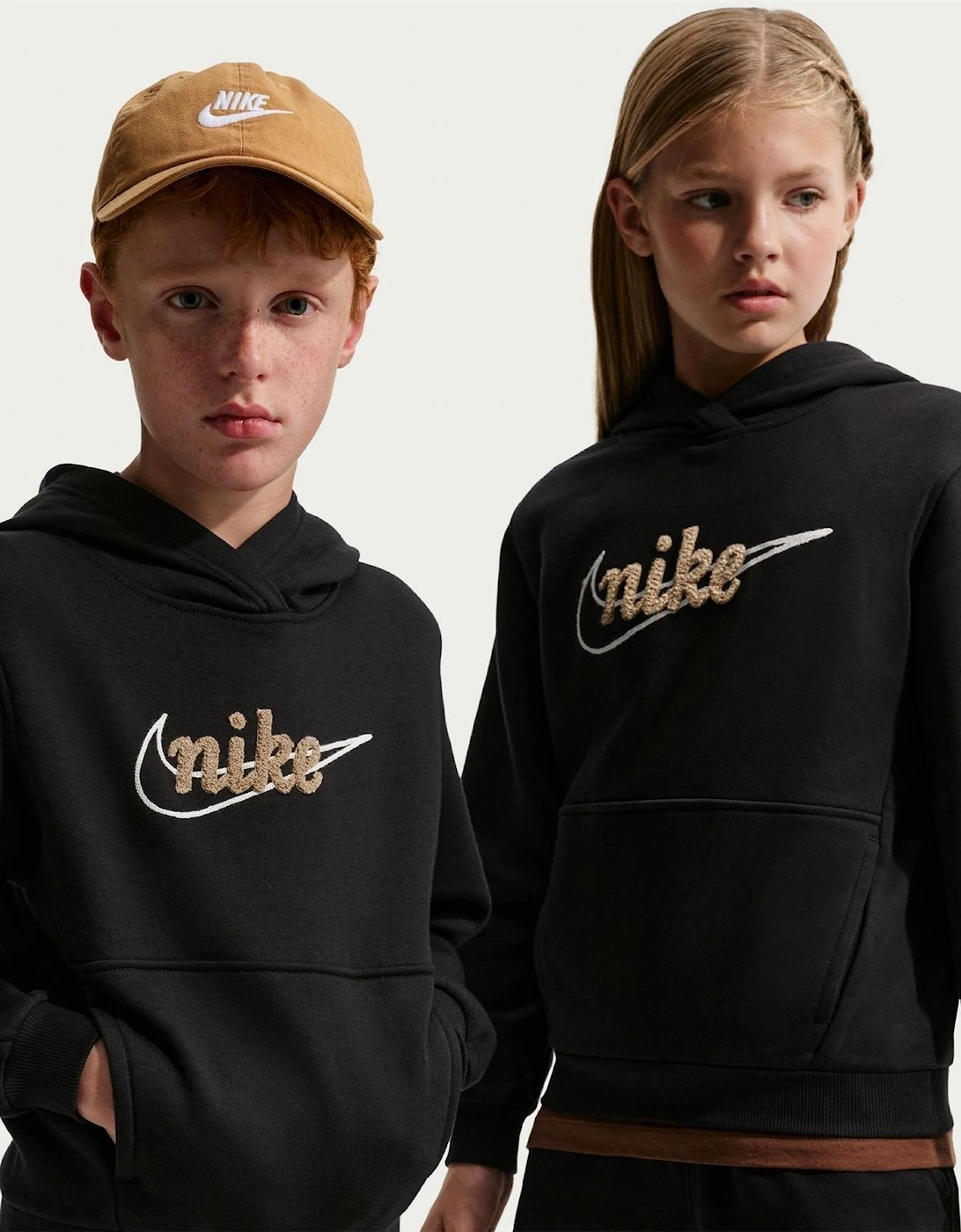 Wordmark Hooded Neck Long Sleeve Kangaroo Pocket Sweatshirt