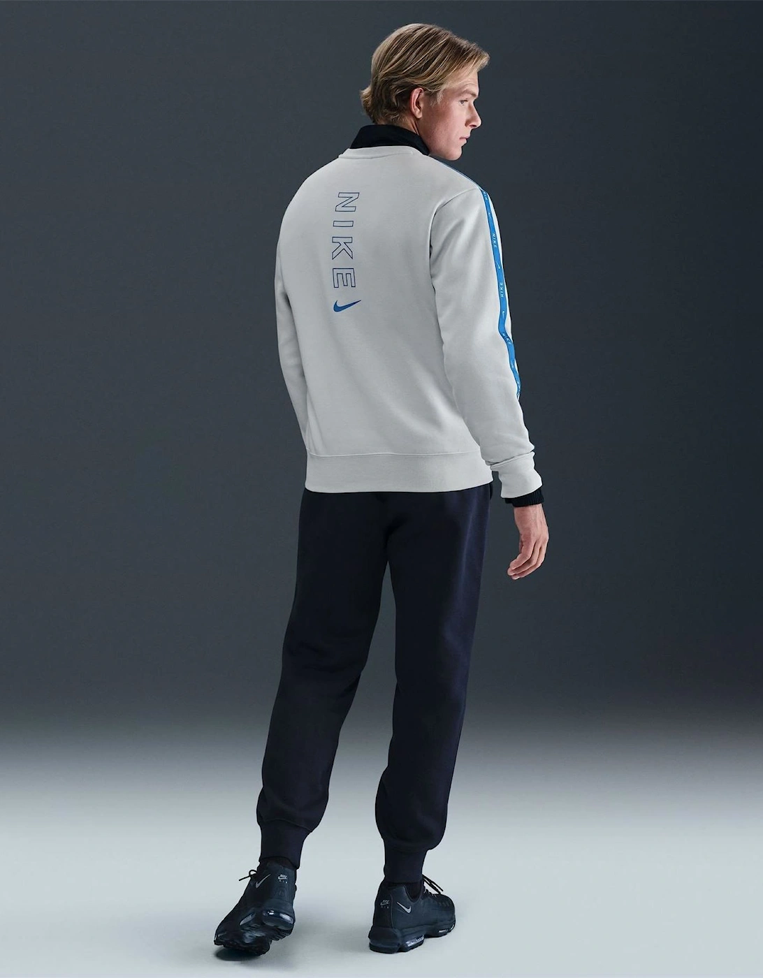 Crew Neck Ribbed Collar Long Sleeve Raglan Sweatshirt