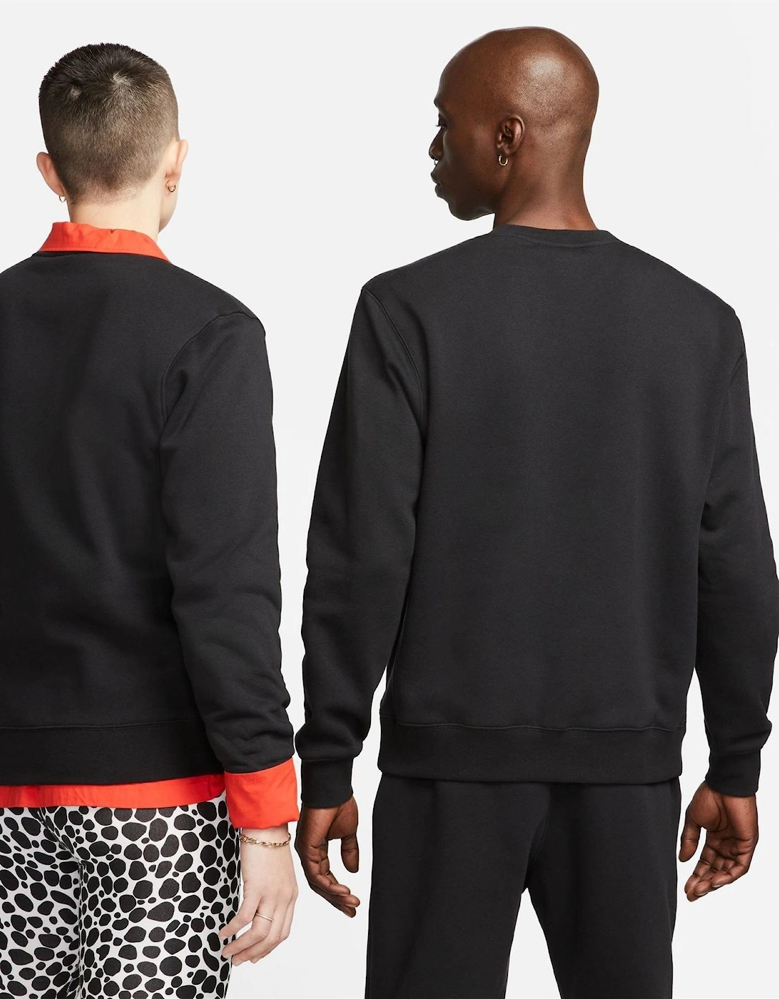 Wordmark Crew Neck Long Sleeve Sweatshirt