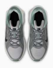 Thumbnail 3 of 6