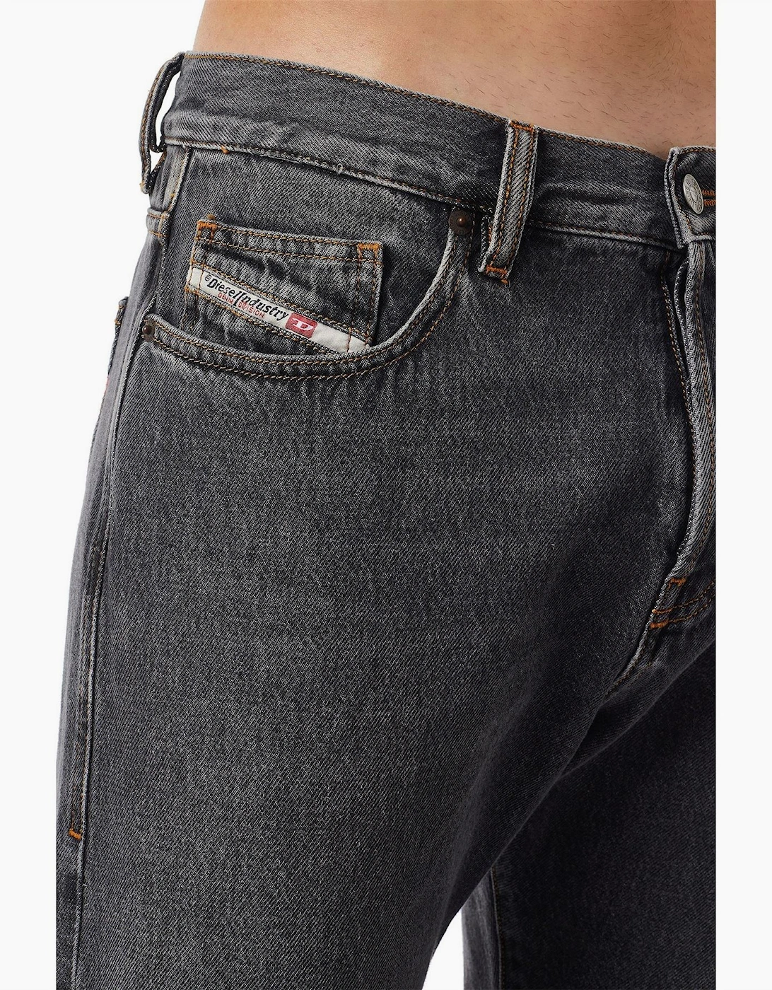 Viker Straight Jeans