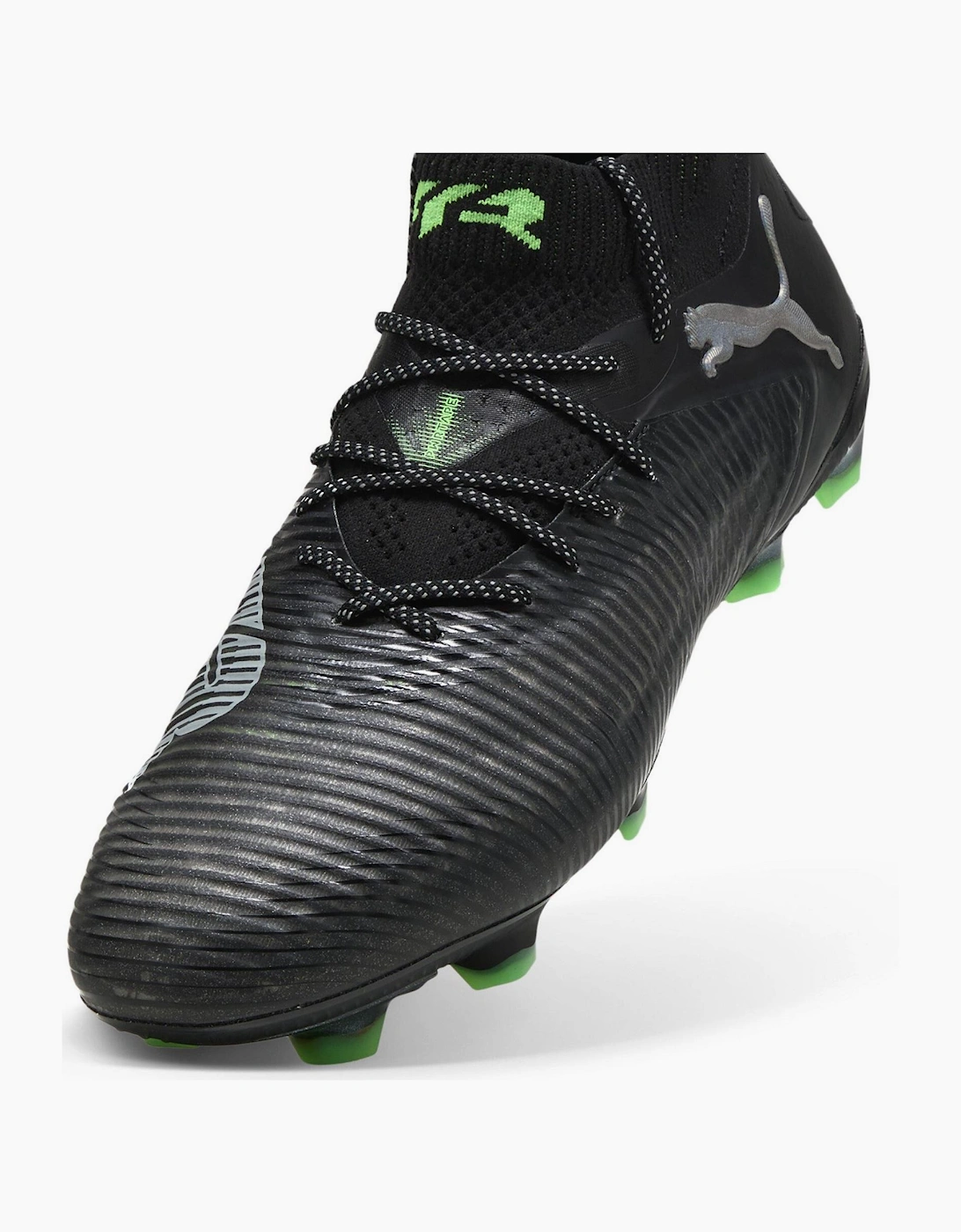 8 Ultimate Firm Ground Football Boots Juniors