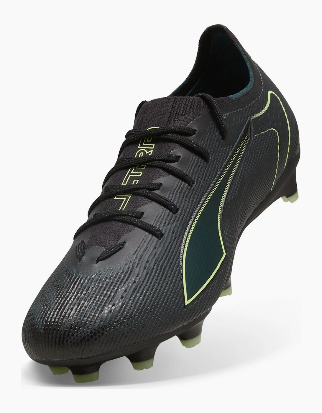 6 Pro Firm Ground Football Boots