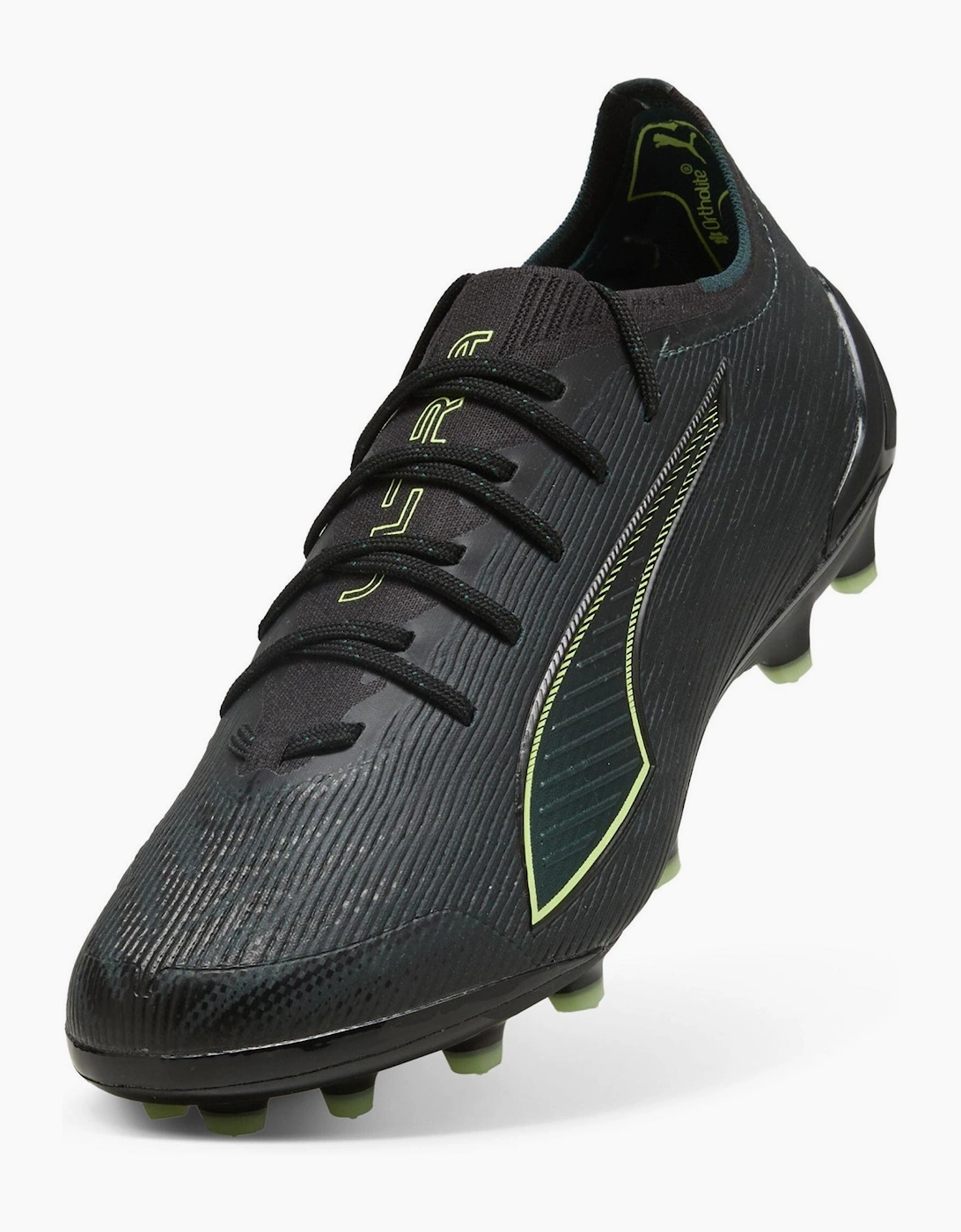 6 Ultimate AG Firm Ground Football Boots