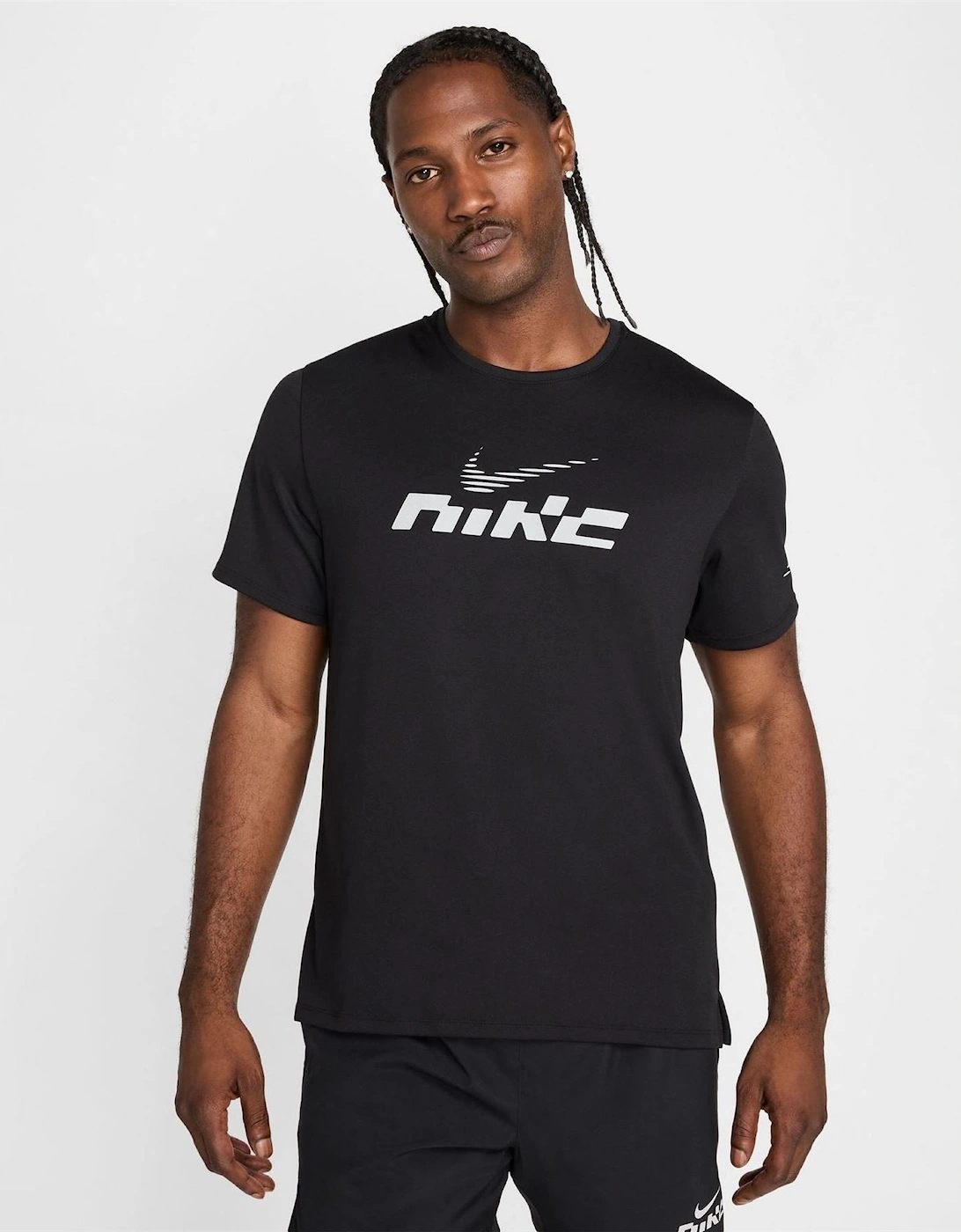 Nike Nike Men's Mile Logo Print Wordmark Crew Neck Short Sleeve Jersey T-Shirt - Black