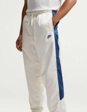 Sail/Court Blue