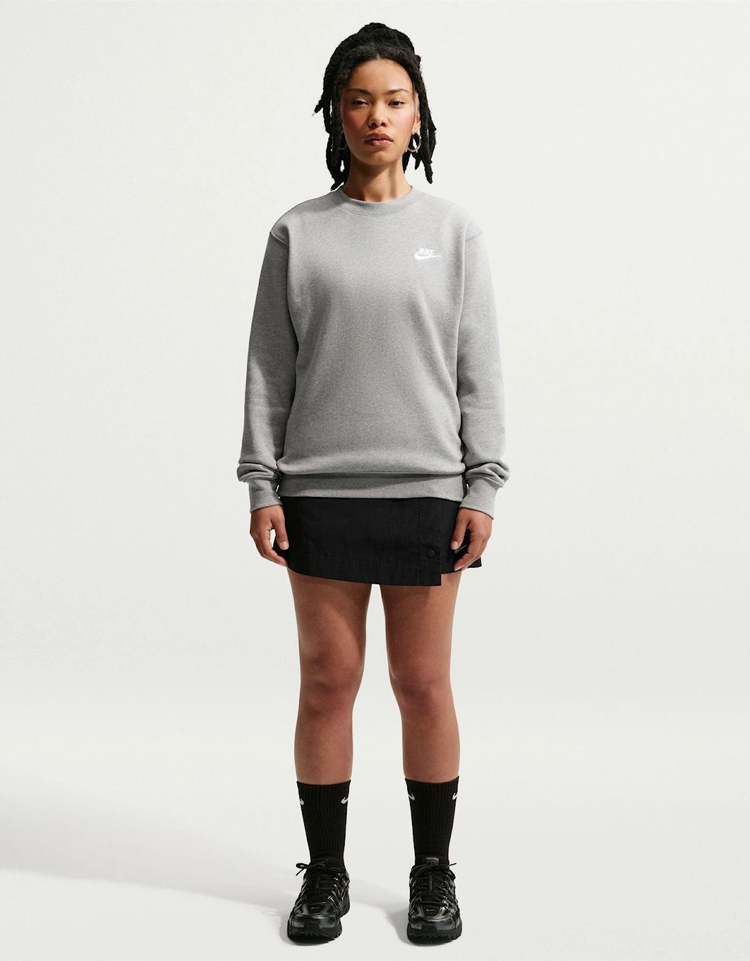 Wordmark Crew Neck Long Sleeve Sweatshirt