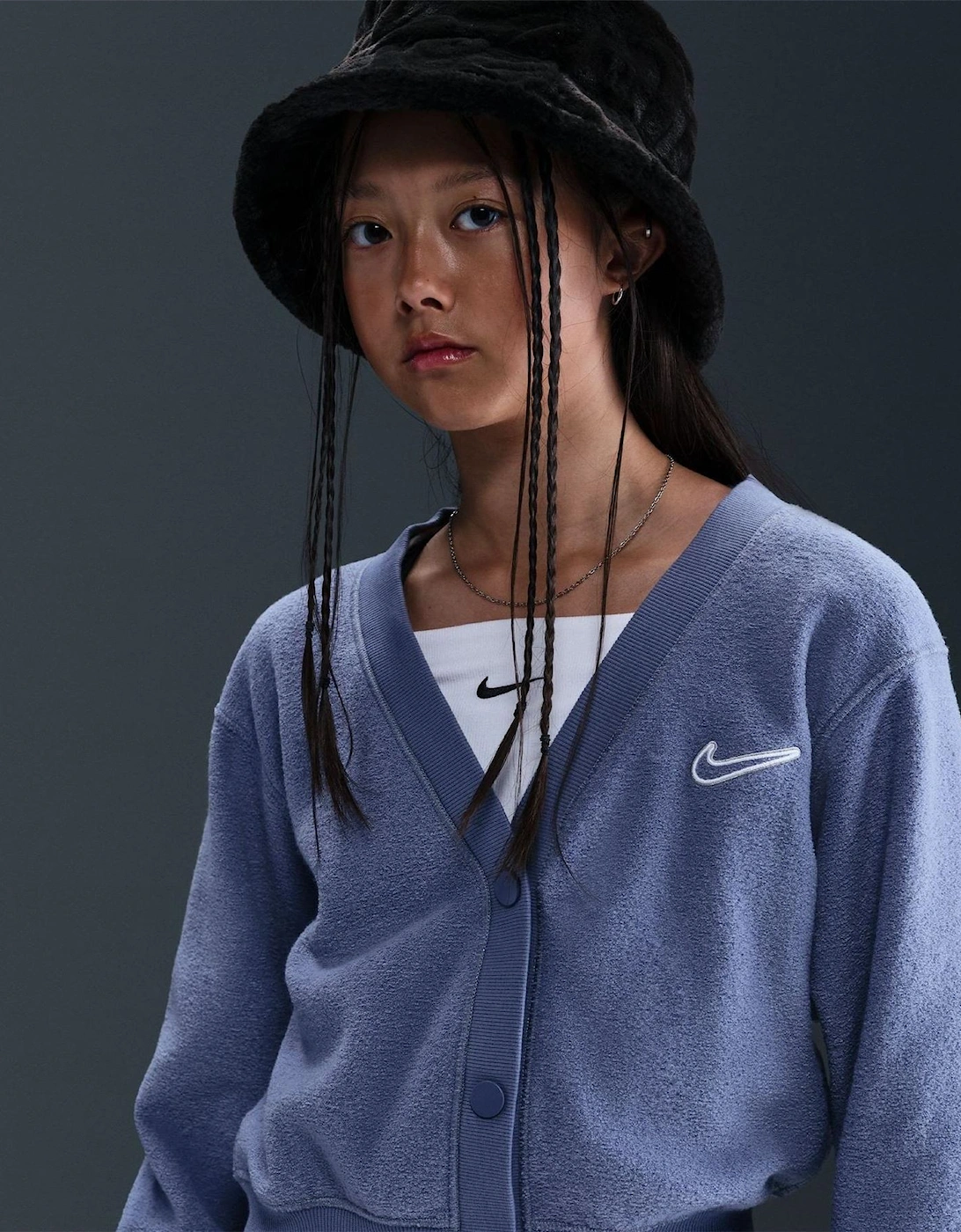 V-Neck Three-Quarter Sleeve Cuff Warm Sweatshirt