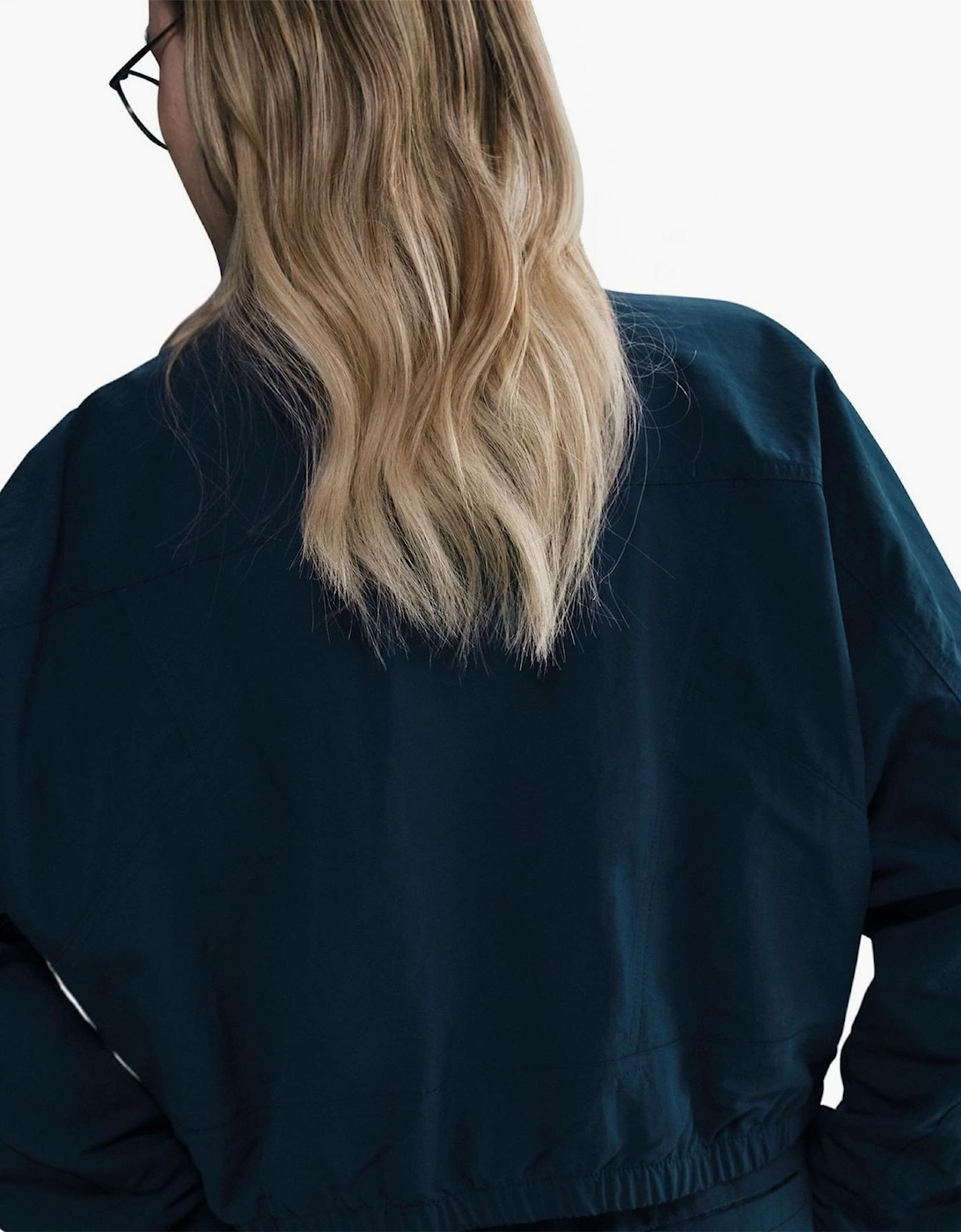 Solid Patterned Zipped Pocket Windbreaker Jacket