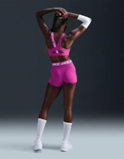 Thumbnail 2 of 6