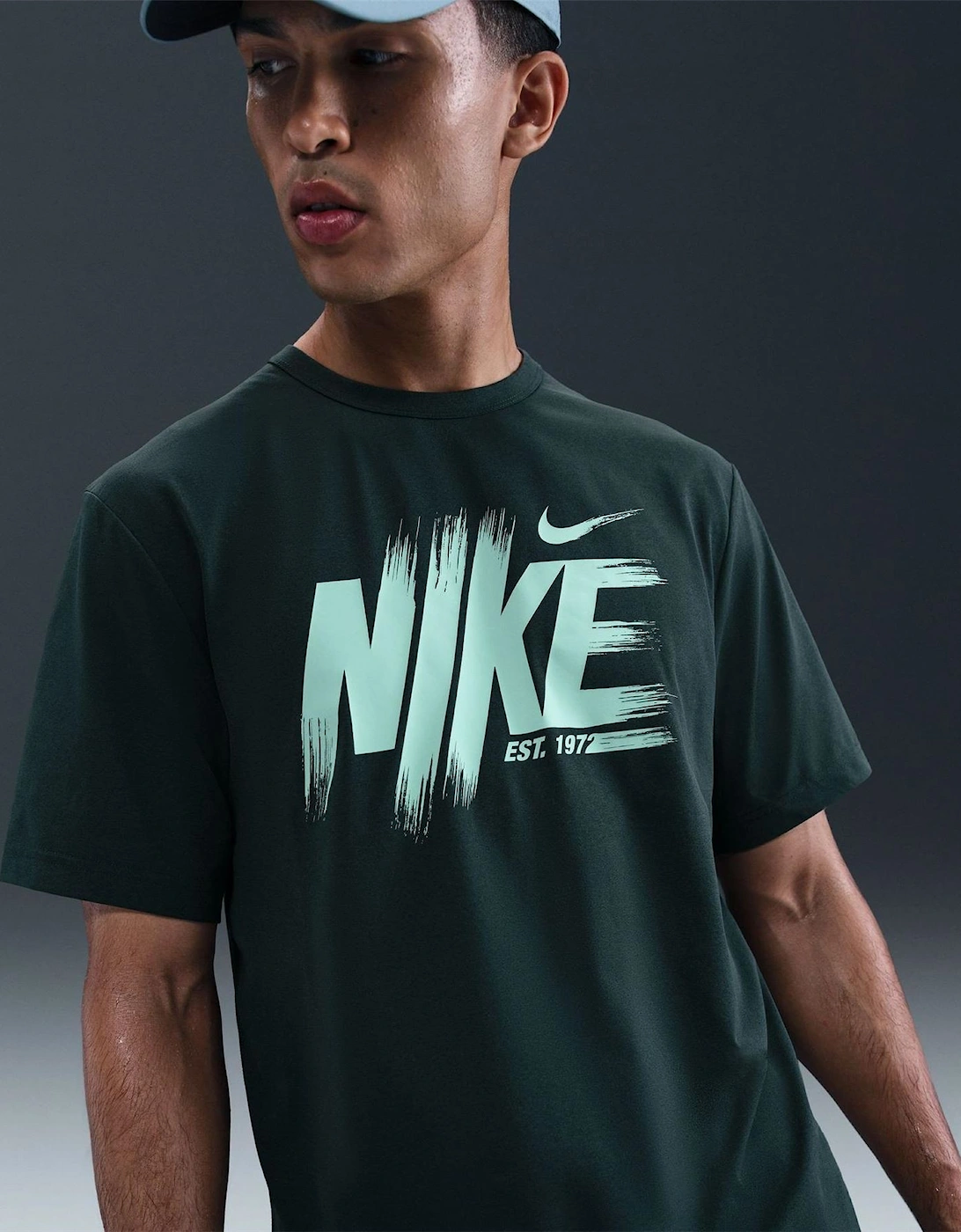 Hyve Logo Print Text Graphic Crew Neck T-Shirt