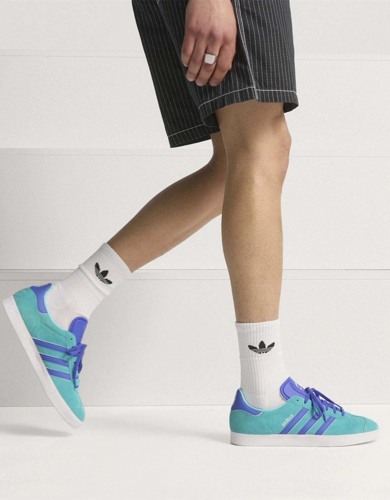 Gazelle Jn99 Lace Up Canvas Low Top Sneakers