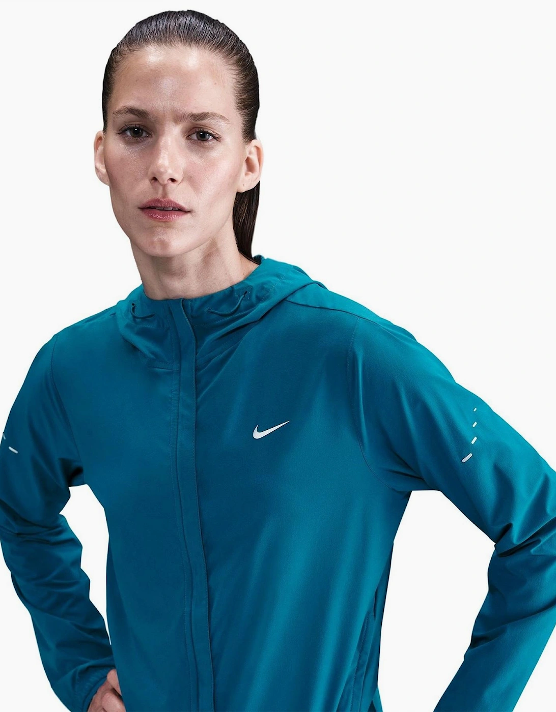Nike Women's Green Abyss Solid Patterned Front Pocket Storm Flap Rain Coat - Size 8