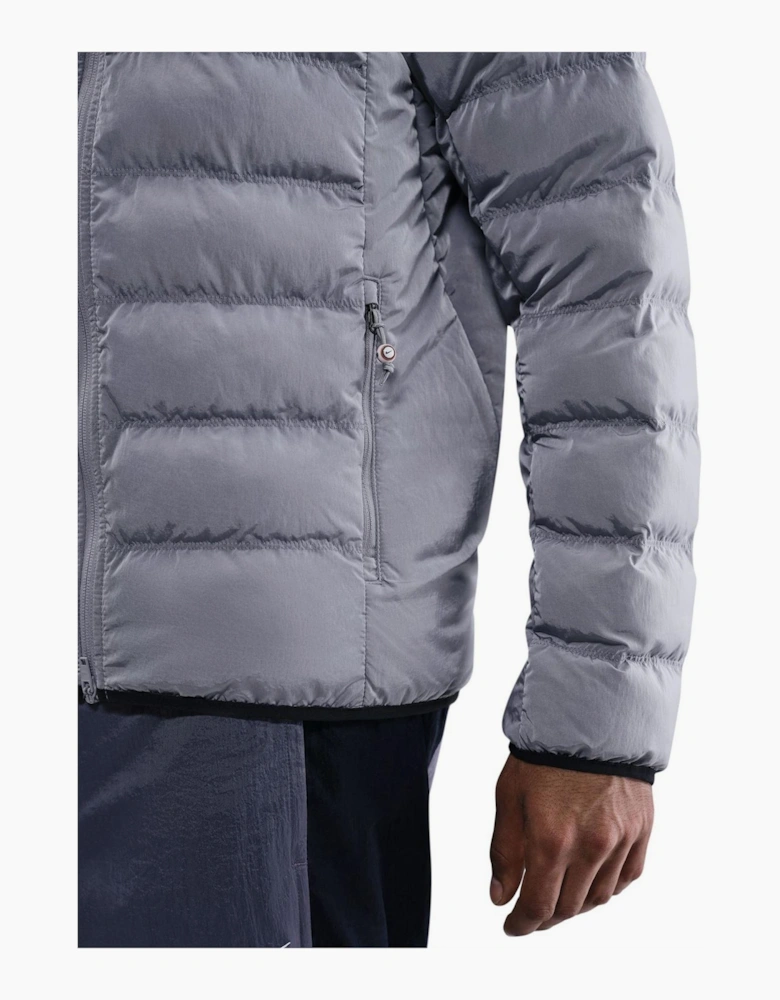 Solid Patterned Zipped Pocket Hooded Woven Cuff Puffer Jacket