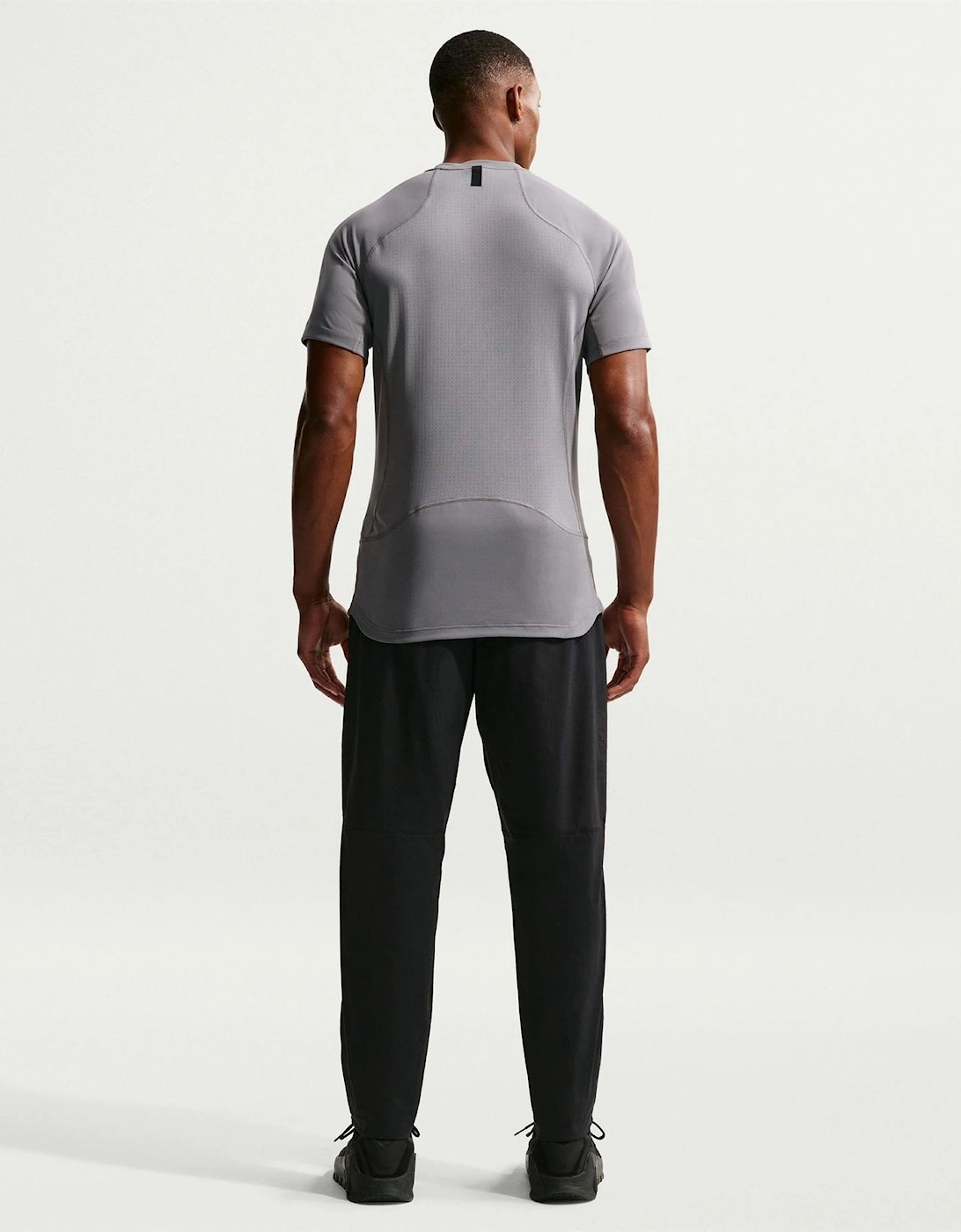 Therma Fit Solid Patterned Tapered Track Pants