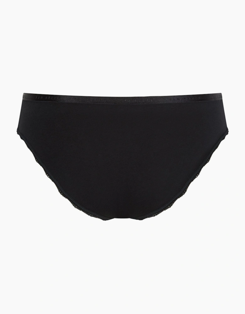 Harriot Thong