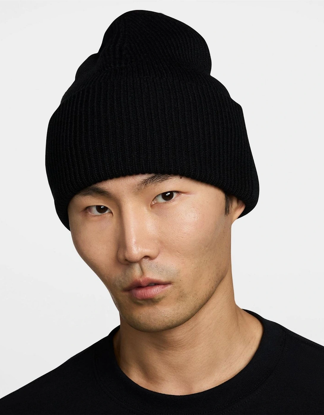 Peak Logo Embroidered Beanie