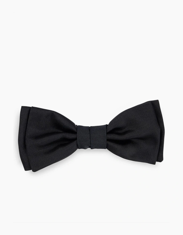 Pre-Tied Bow Tie