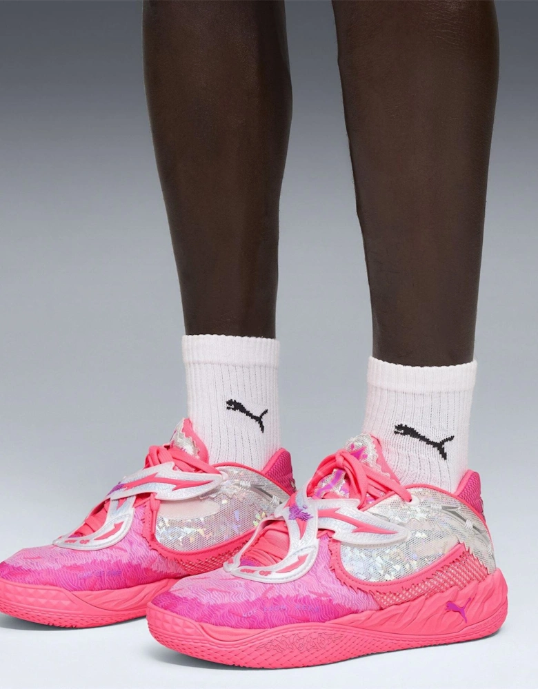 Mb.05 World Tour Basketball Trainers