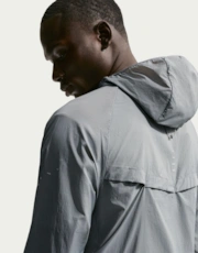Thumbnail 5 of 6