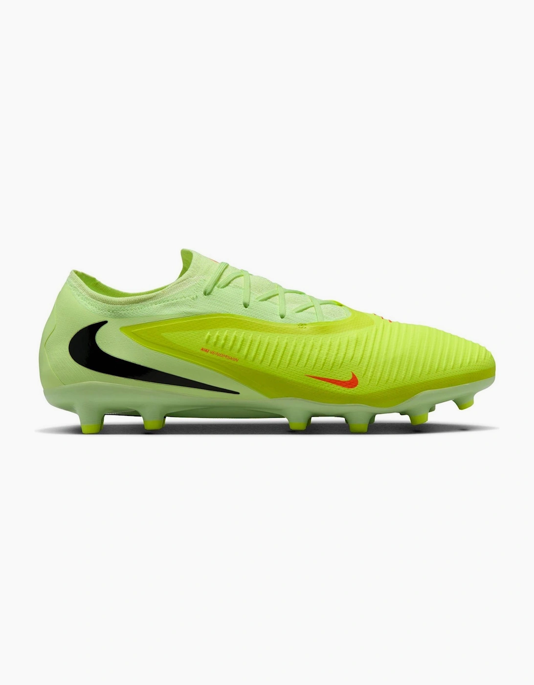 6 Pro Adults Astro Turf Football Boots