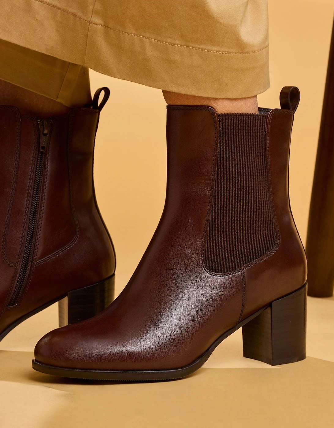 Hush Puppies Camellia Heeled Leather Women's BROWN Heeled Ankle Boots