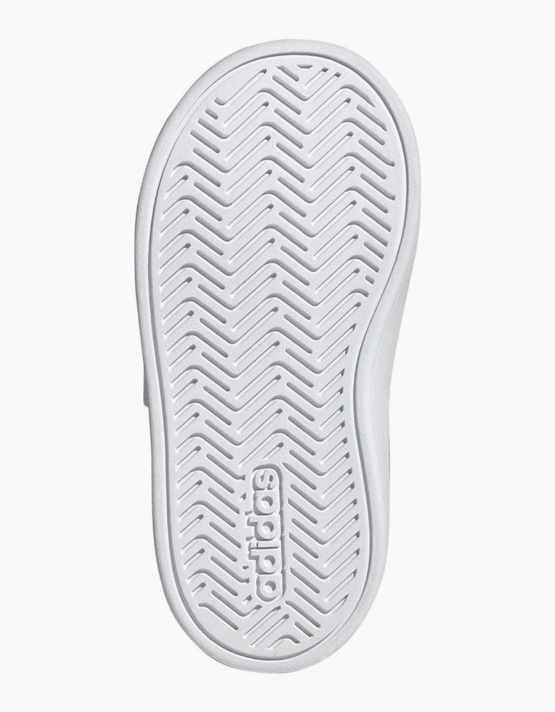 Grand Court 3 Trainers