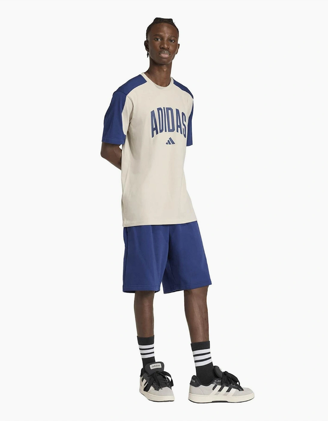 T M Collegiat