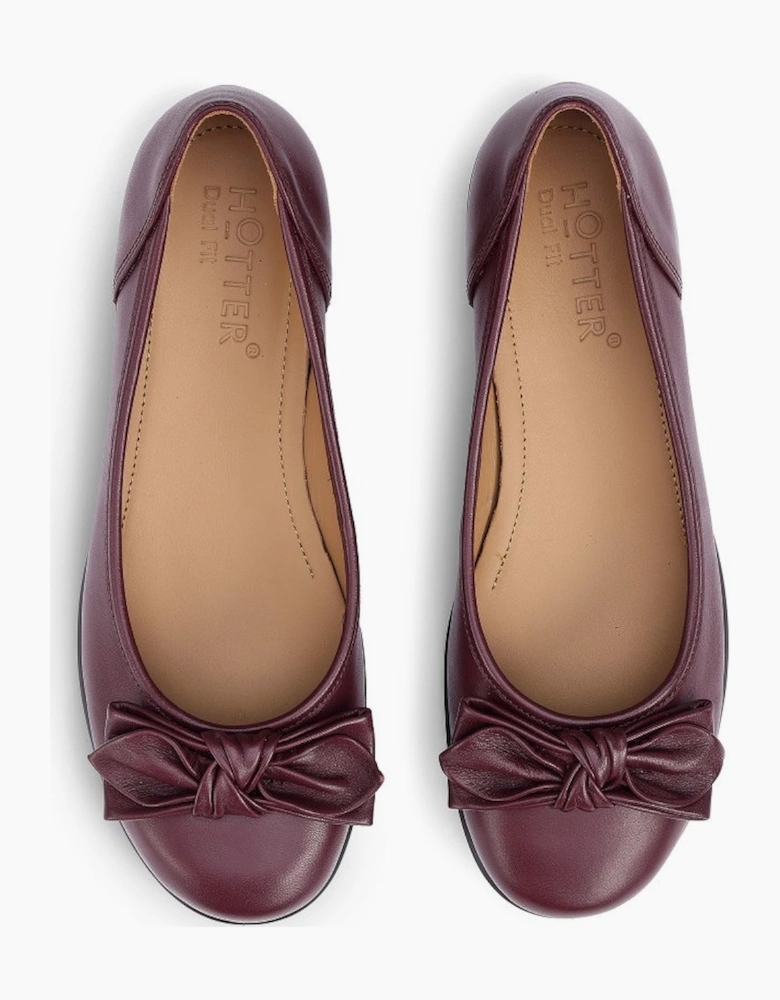 Jewel Womens Wide Ballet Pumps