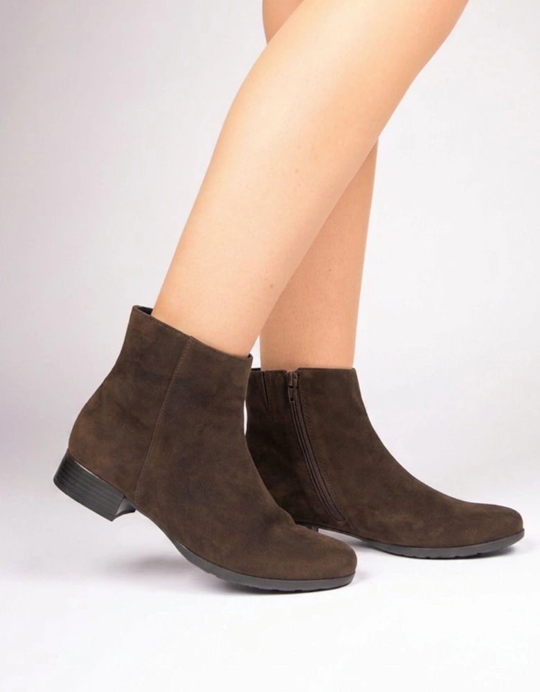 Buzz Womens Ankle Boots
