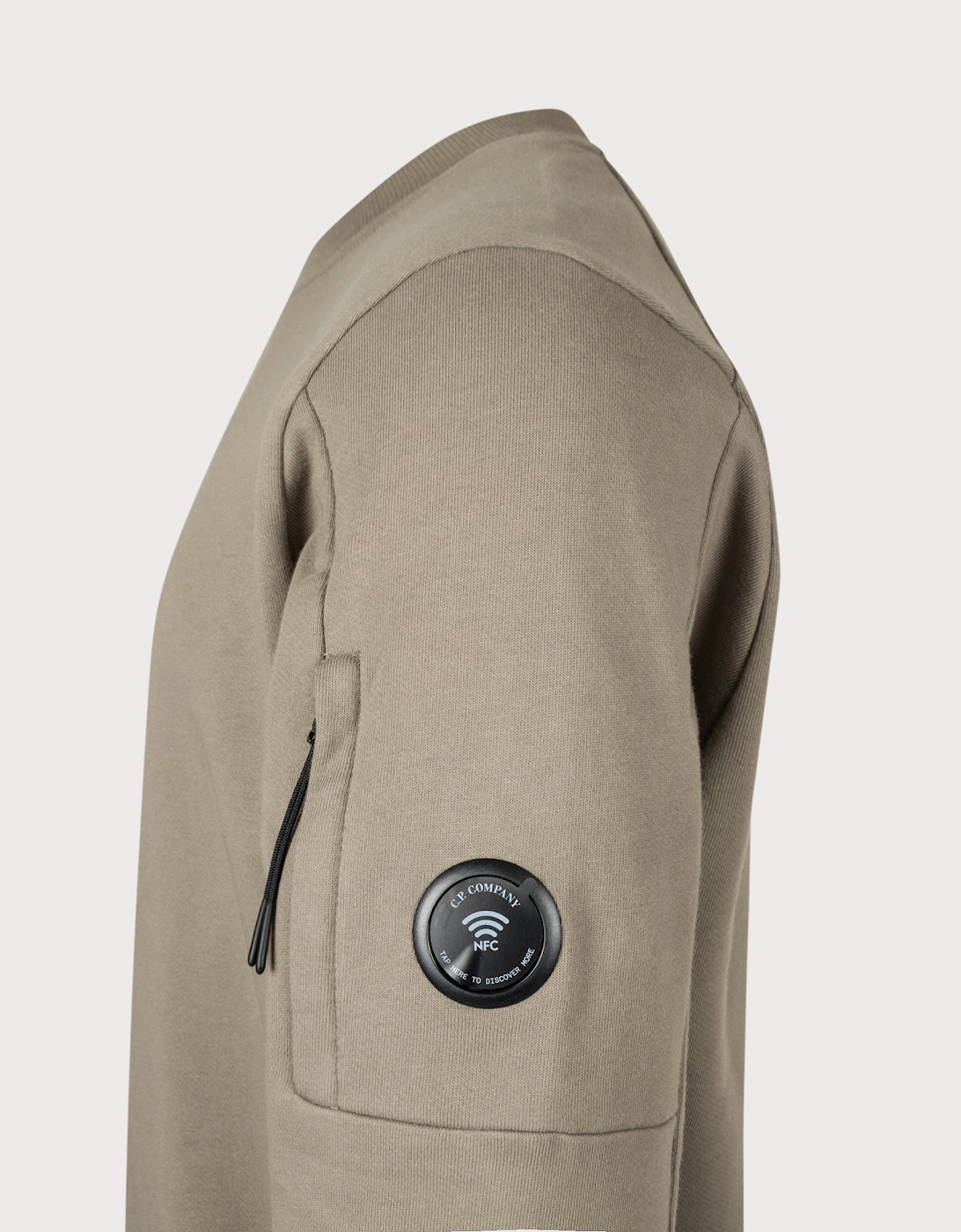 Diagonal Raised Fleece Crewneck Lens Sweatshirt