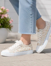 Thumbnail 4 of 5