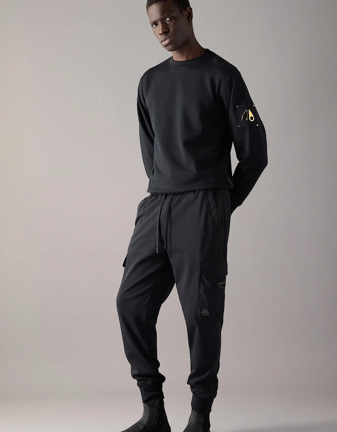 Hartsfield Gold Logo Sweatshirt Black
