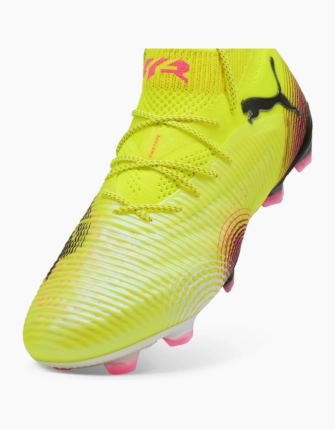 8 Ultimate Firm Ground Football Boots Juniors