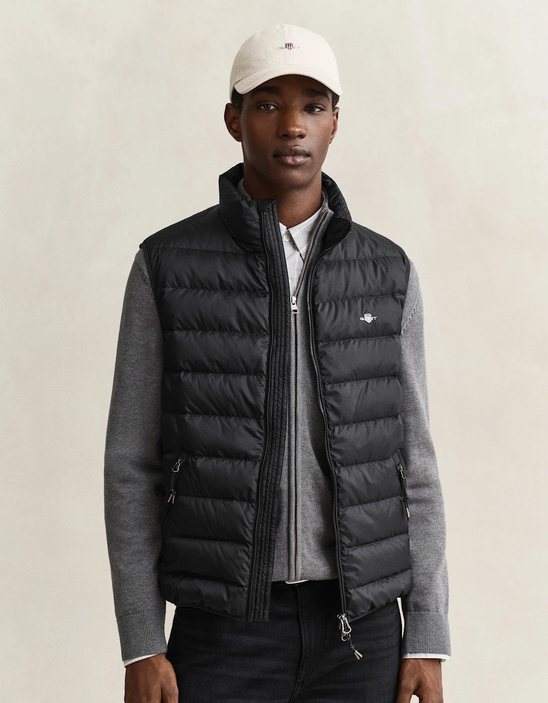 GANT Mens Light Down Shield Logo Gilet - 5 Black, 5 of 4